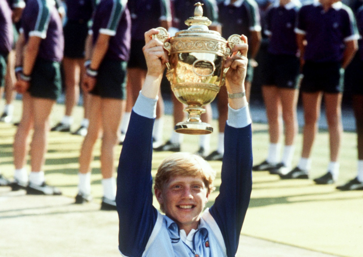 Einfachere Zeiten: Der erst 17-jährige Becker 1985 nach seinem Sieg im Wimbledon-Finale