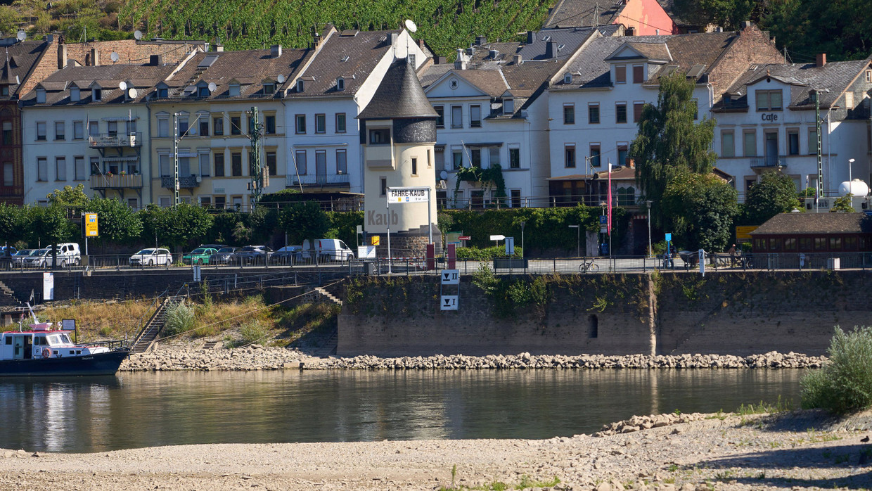 Der Pegelturm am Mittelrhein bei Kaub.