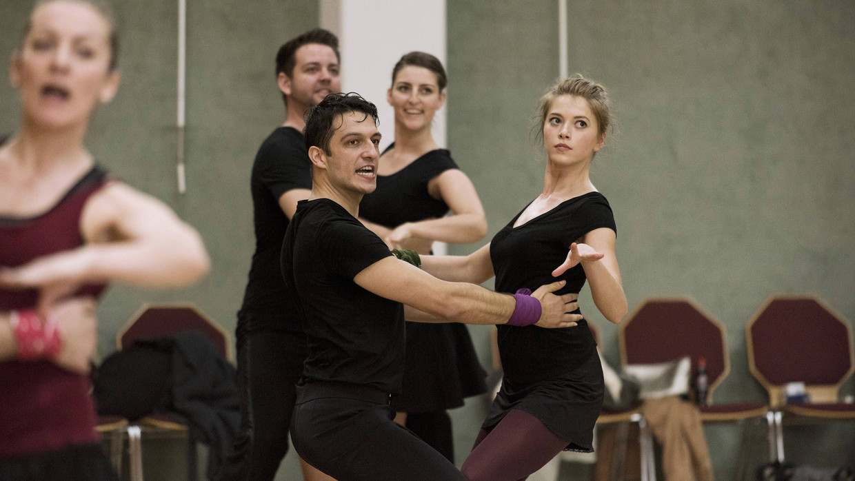 Wörter Die Mit Tanzen Zu Tun Haben Neue Tatort-Münster-Folge: Wie tanzt man einen toten Vogel?