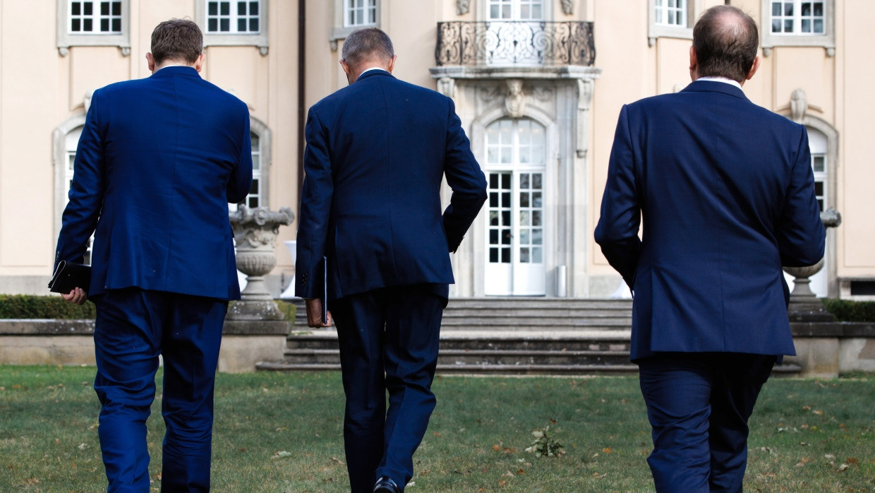 Vizekanzler Lars Klingbeil (SPD), Kanzler Friedrich Merz (CDU) und Bundesinnenminister Alexander Dobrindt (CSU)