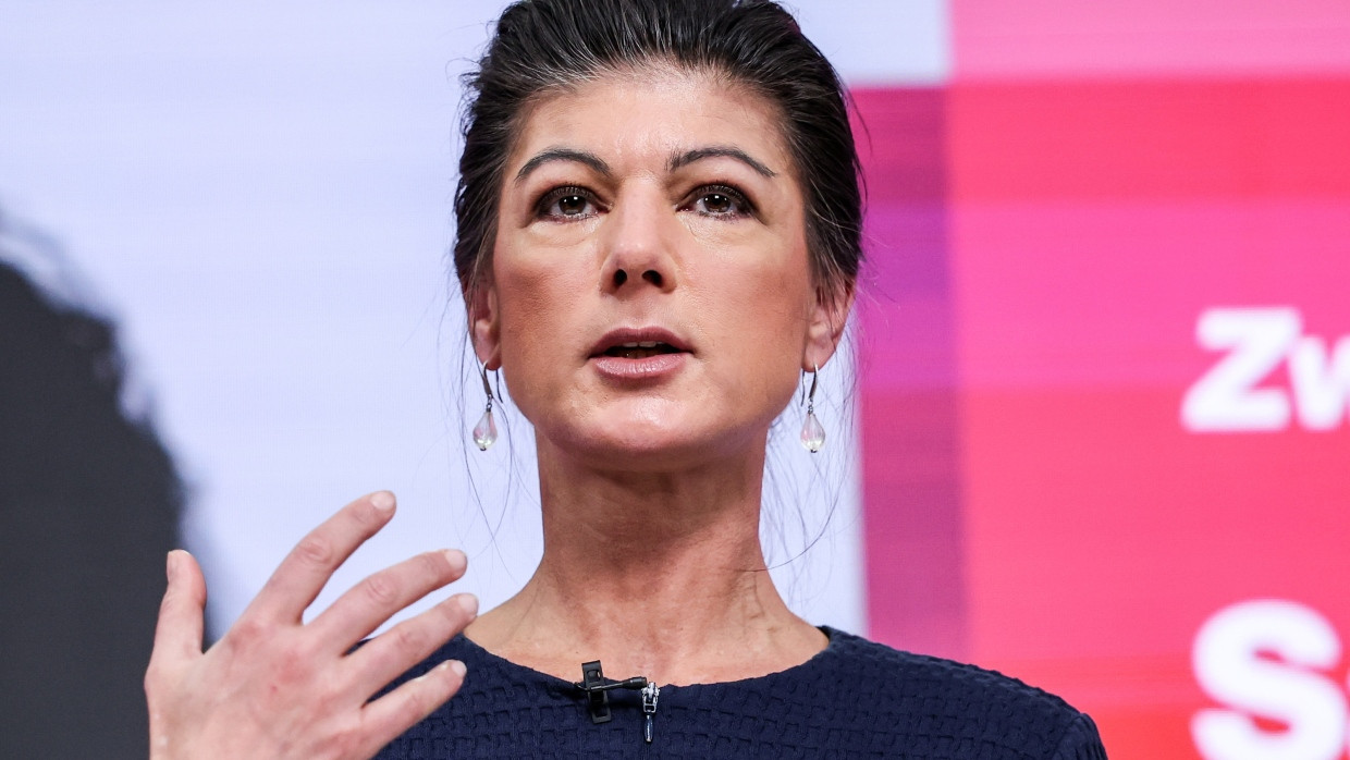 Wagenknecht bezeichnet Putin als Verbrecher | FAZ