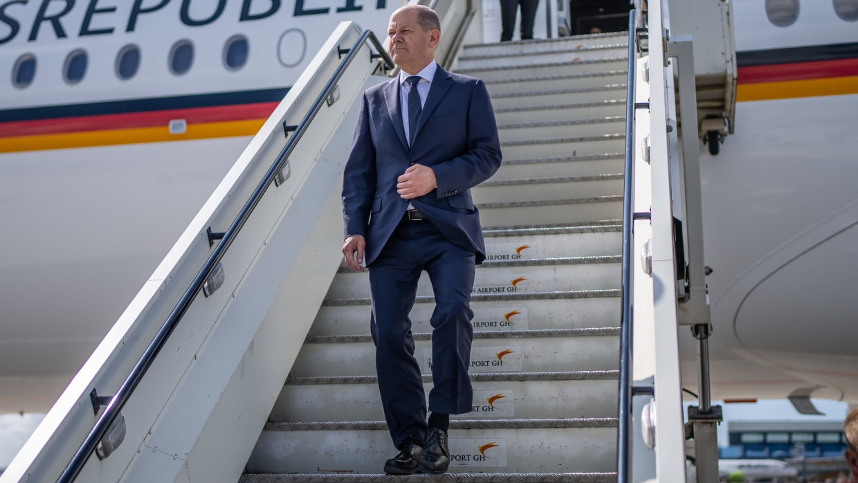 Scholz hat Umarmung am Flughafen nicht als dramatisch empfunden