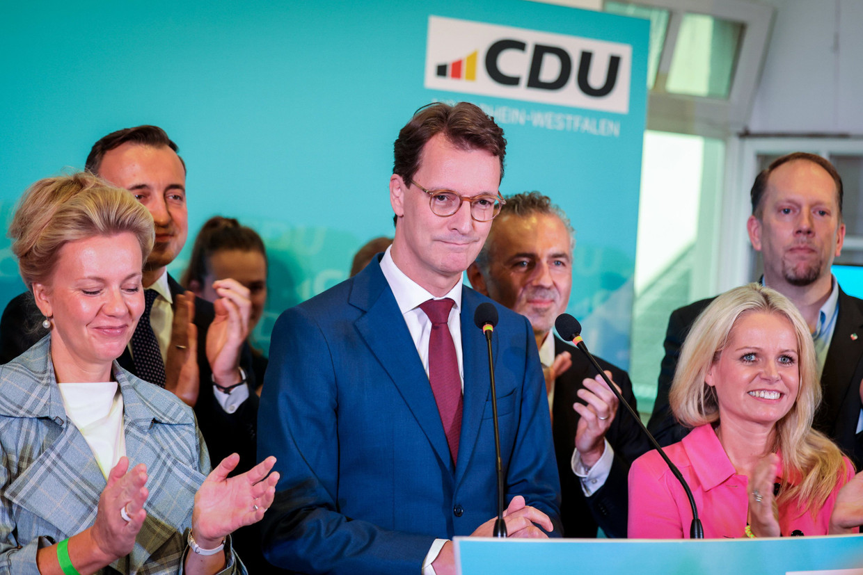 Ministerpräsident Hendrik Wüst (CDU) am Sonntagabend bei der Wahlparty in Düsseldorf
