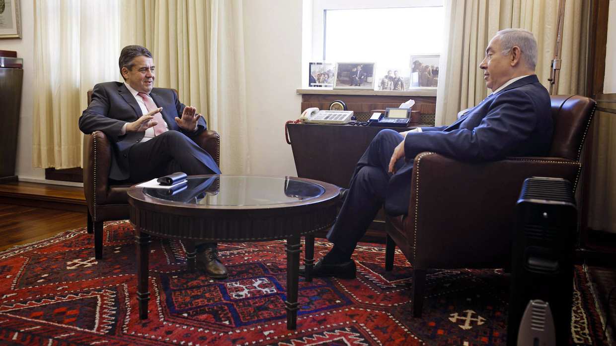 Nüchternes Verhältnis: Gabriel bei seinem Gespräch mit Netanjahu in Jerusalem.