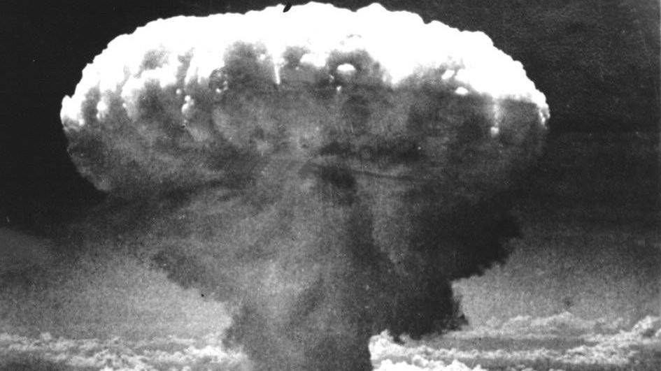 Sterben ohne Chance aufs Entkommen: 18.000 Meter hohe pilzförmige Rauchwolke über der Stadt Nagasaki