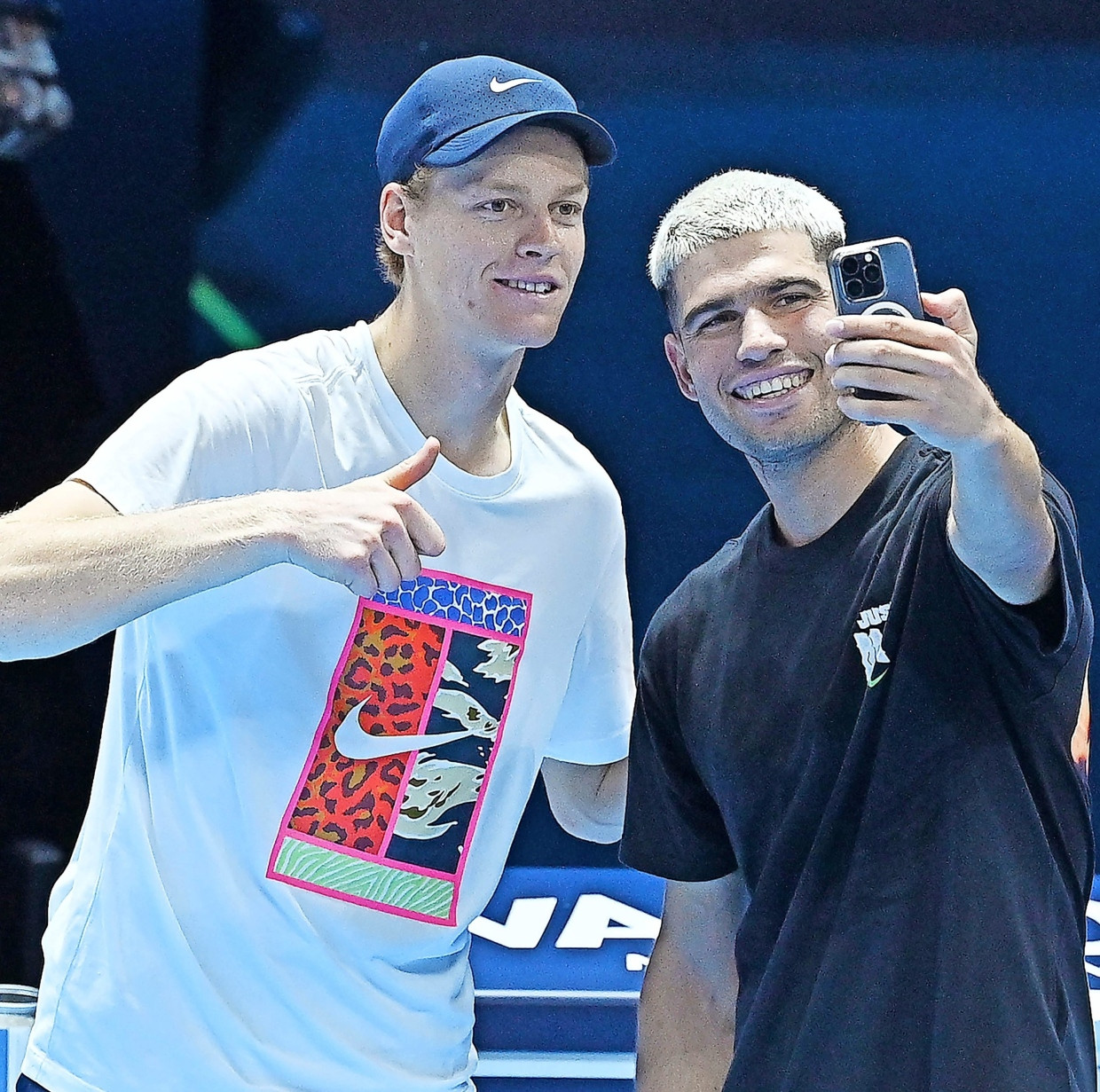 Haben sich gern: Jannik Sinner (links) und Carlos Alcaraz