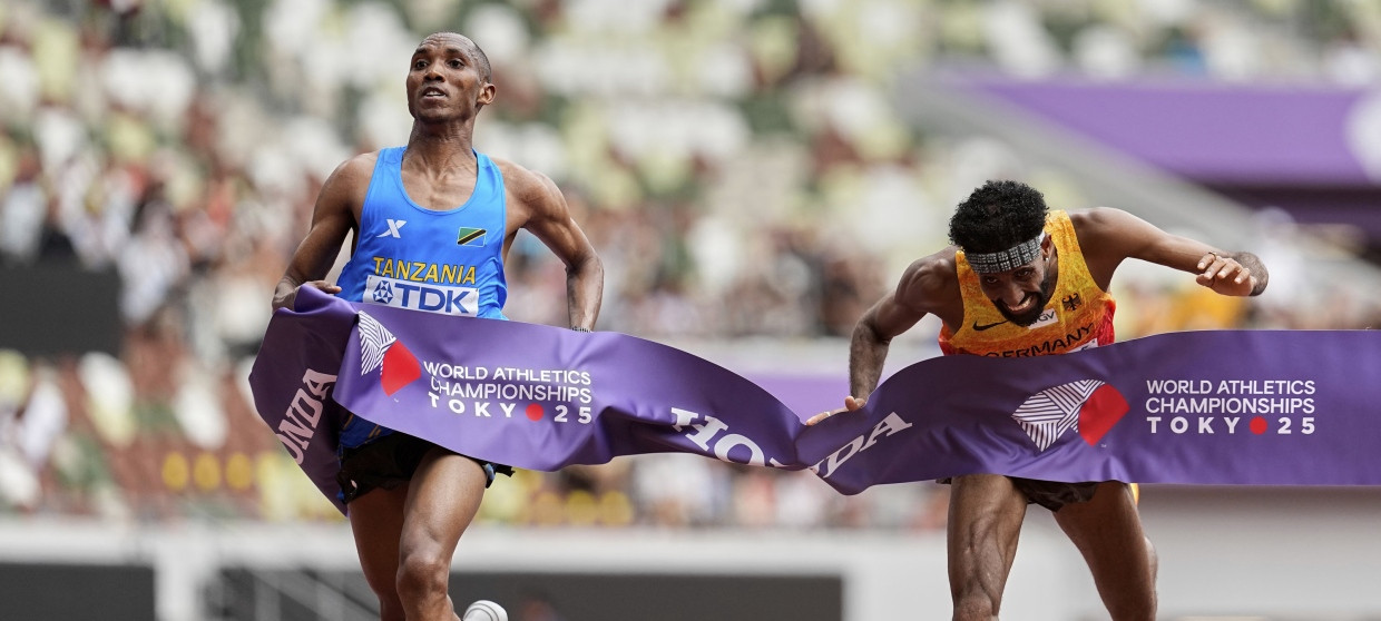 Un estrecho segundo puesto en el maratón: Amanal Petros (d.)