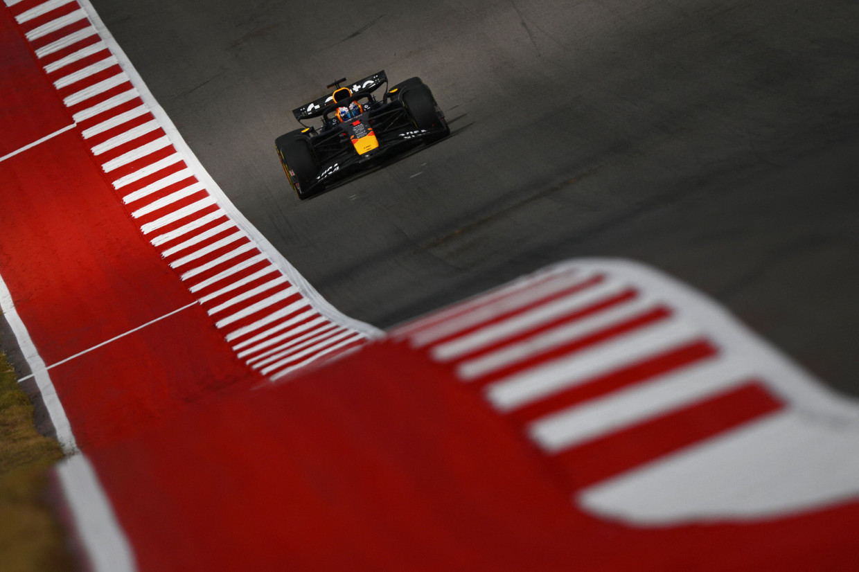 Alleine auf weiter Flur: Max Verstappen