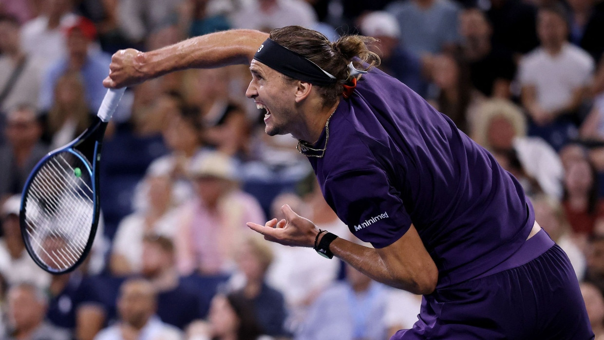 Mächtiger Aufschlag: Alexander Zverev aus Deutschland besiegte Jacob Fearnley aus Großbritannien in der zweiten Runde der US Open.