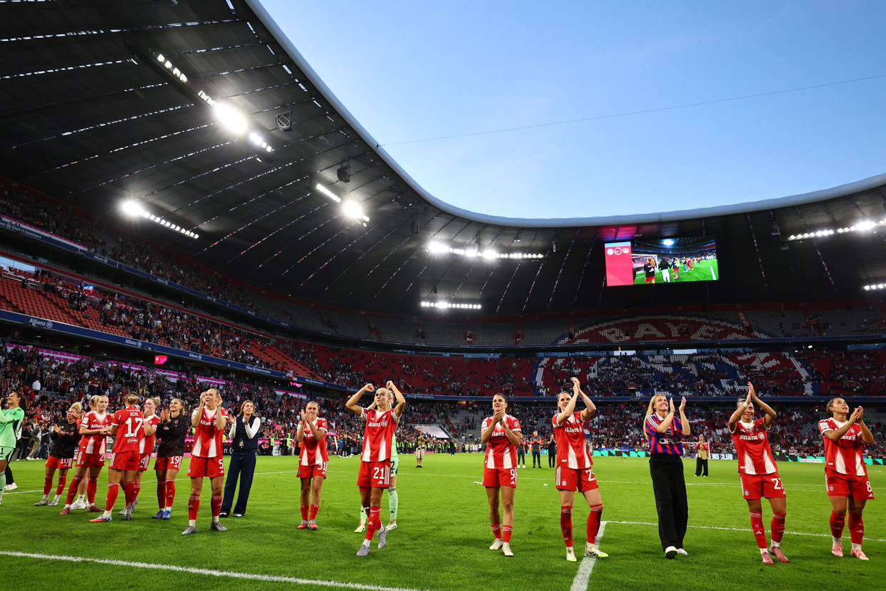 The Munich celebrations celebrate a record backdrop in the Allianz Arena.