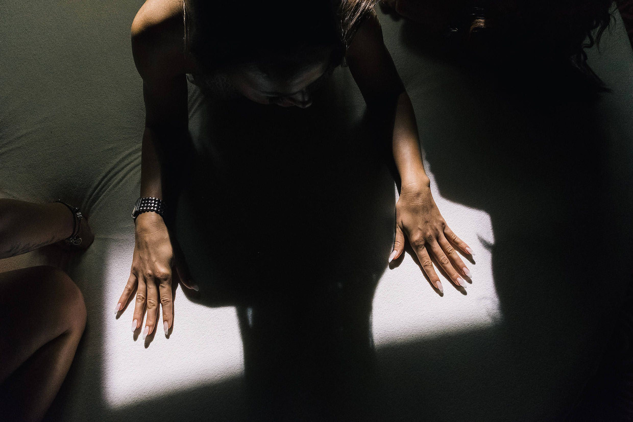 Die Preise für ihre sexuellen Dienstleistungen haben die Frauen selbst festgelegt: So wurde es in einer der Hausversammlungen entschieden. Die Preise für ihre sexuellen Dienstleistungen haben die Frauen selbst festgelegt: So wurde es in einer der Hausversammlungen entschieden.