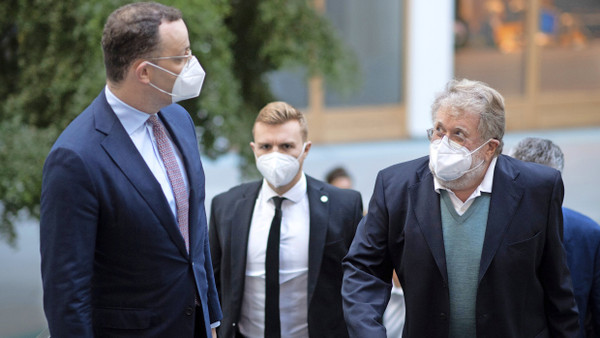 Falsch kommuniziert: Gesundheitsminister Spahn und STIKO-Chef Mertens